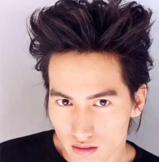 流星花园播出18年了,如今主演几乎全过气,打酱油的他却大红大紫