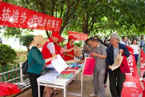 弥渡县开展2021年科技活动周宣传活动