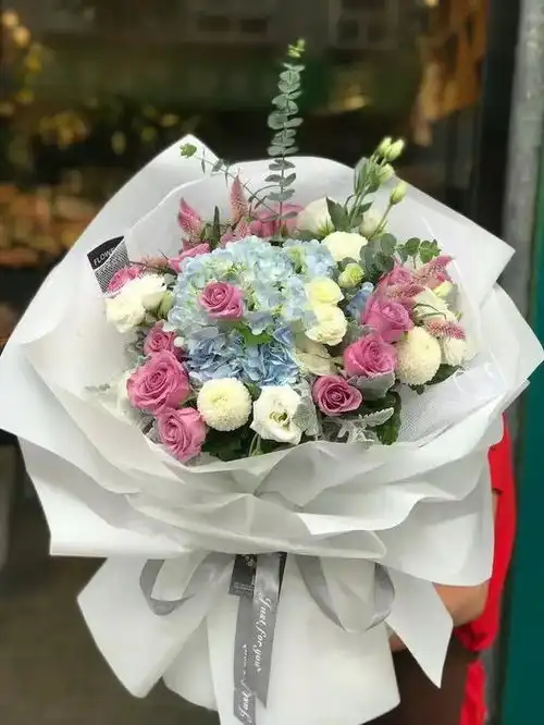 分享图片一漂亮的情人节花束