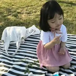 求这张权律二的背景谢谢