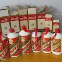 吸管喝茅台酒头像图片小女孩吸管喝茅台头像