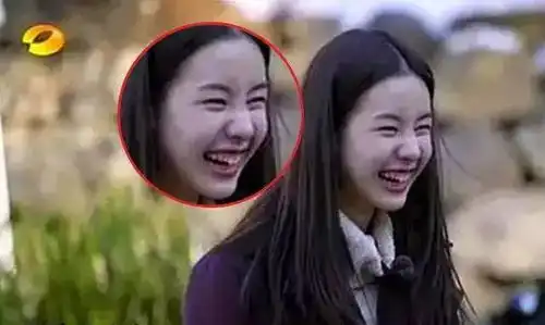 被大表姐的wink杀撩到了学好表情管理你也是万人迷