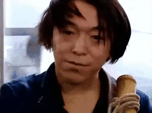 黄渤青岛做东请客王宝强坐主宾,陈坤喝到脸红,桌上全人情世故
