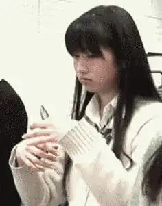 坐火车远行,旁边大哥睡得很香,要不要把他叫醒装睡的人永远叫不醒