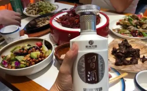 茅台镇或将改名茅台市,网友卖酒的凭啥改几百年的地名,脸呢