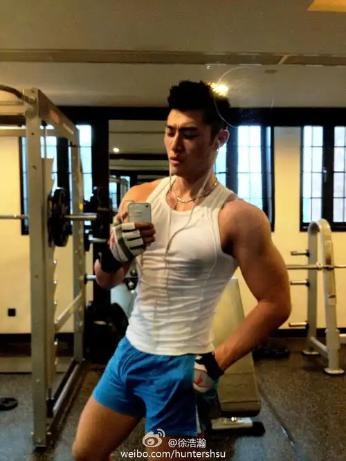环境卫士小飞熊的相册微博里的男人14