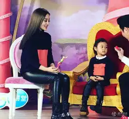 李小璐甜馨粉红色母女装超养眼闺蜜逛街尽享温情时光