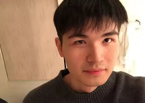 第一届最佳发型大赛花落谁家tony老师