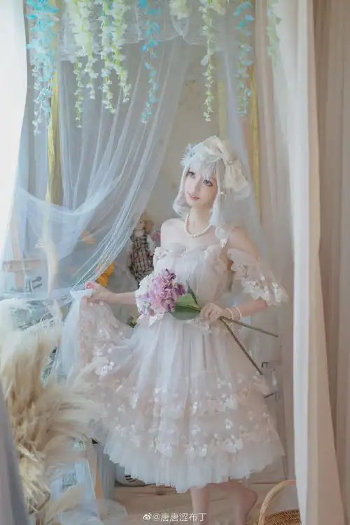 lolita把快乐带回家