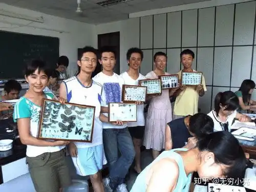 表情包出圈的无穷小亮其实我是科普顶流