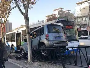 搞笑图片幽默段子笑话大哥你可真调皮啊,电瓶车不走寻常路么