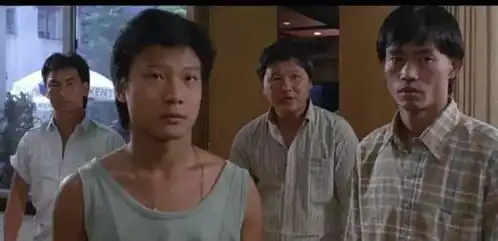 他是李连杰的黄金搭档,成龙都要敬三分,周星驰打成表情包