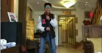 达康书记表情包爆红,玩转二次元的老艺术家们成新一代流量担当