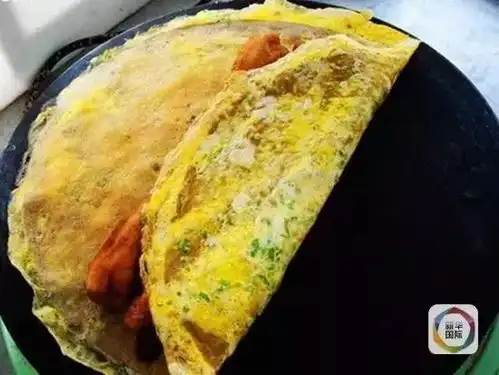 在天津,煎饼果子自有一套