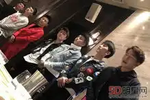 钢丝绒富婆快乐刷表情包包养鸭子下辈子不用努力了