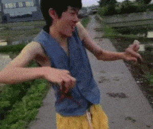 搞笑gif段子孩子生气时的表情