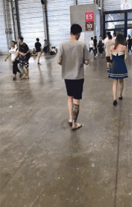 夭寿啦这年头熊孩子都会用套路撩妹啦