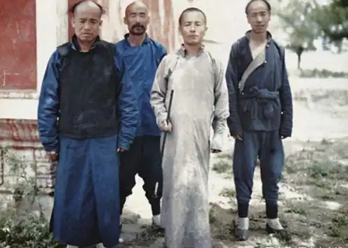 八旗制度对于清朝并没有那么重要,反而是历代清帝最头痛的问题