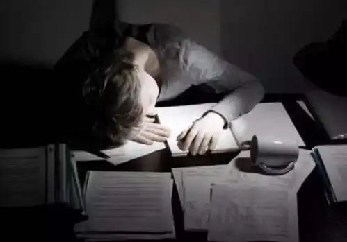 学生成绩的好坏,智商是次要,关键在于这三方面,自己要搞清楚技巧