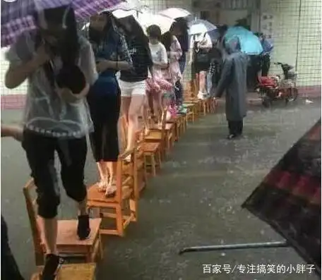 幽默笑话我觉得这条鱼洗一洗还是能吃的,你认为呢