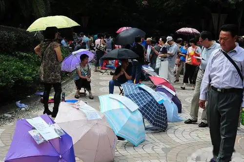 为什么很多中国家长喜欢逼婚
