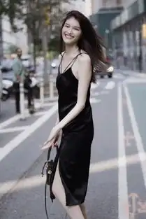 何穗现身纽约维密面试第八年参与维密肤白貌美状态好