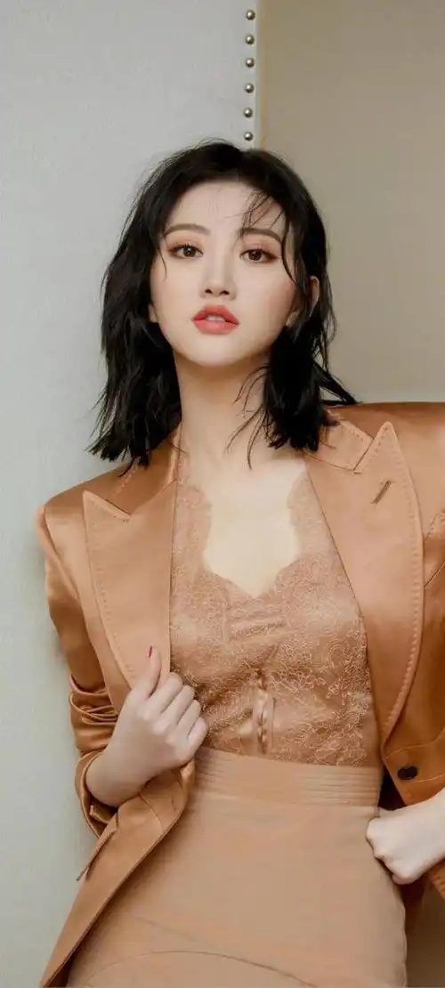 景甜,性感迷人身材火辣肤白貌美,好看的女人谁不爱呢