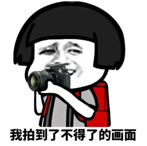 幽默笑话新手女司机第一天上路,九点打卡上班,七点半就到单位