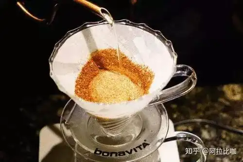 选择手冲咖啡,到底是想选择什么