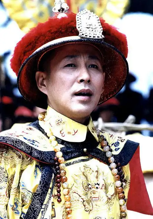 李诚儒演戏要求被真打,论敬业精神我们都该向陈道明学习