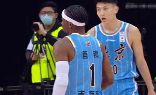22分钟4中0,2犯4失误刘晓宇梦游北京x因素还不能轻易离场
