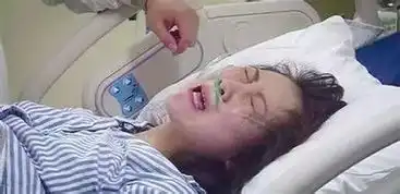 产妇生产时的六种表情包,那个高度精分型说的就是我