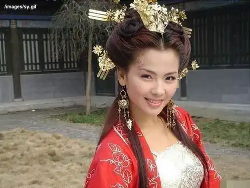 古装美女李湘眼神有怨气刘诗诗杨幂范冰冰显平庸,赵丽颖最美艳