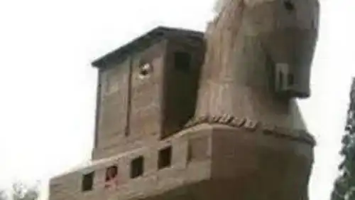 搞笑图片,这房子那么霸气很舒服吧