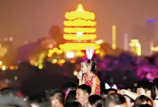 城表情两江游览热至网络限票,中秋长江夜色图人气爆棚