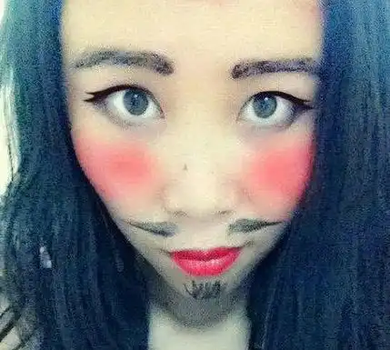 搞笑趣图红红的小脸儿温暖我的心窝