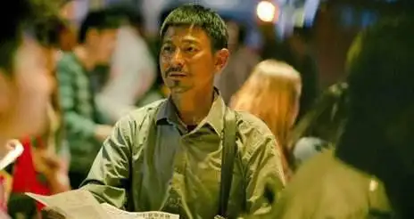 看刘德华黄晓明在片场的差距,就知道为啥黄晓明会被万人嘲了