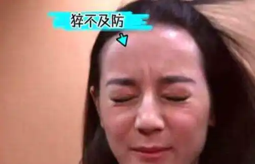 最全女星素颜照,赵丽颖没变化,那英判若两人,董卿似大娘