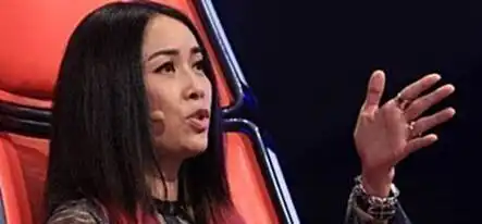 主持人问沈腾夏洛特烦恼为什么不请真的那英沈腾人家看不上
