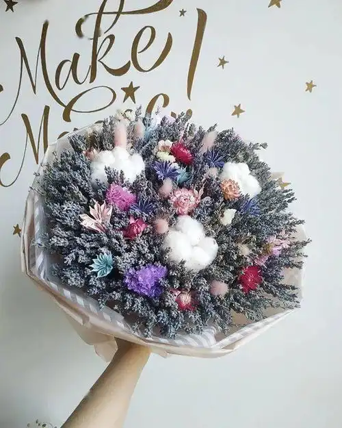 他们种了一片薰衣草,创作干花作品,每一款都美爆了