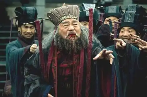 貌美如花的貂蝉,最后结局如何为何有人说她被曹操给霸占了