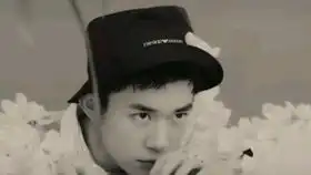 tfboys王源就算不给我镜头,我也能用笑声来表达我的表情