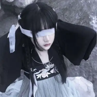 2019抖音最新最火闺蜜头像2019流行闺蜜头像一冷一疯