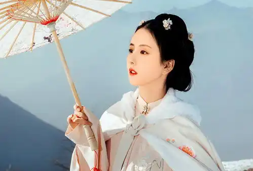 搞笑gif碰瓷多年,终于碰到一个老婆了
