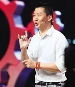 周杰拒谈表情包被问复出打算我退出过吗