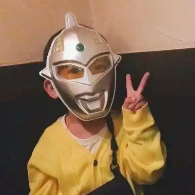 搞笑头像易烊千玺啊