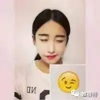 萌妹子cos扣扣原味表情包,少了一个最热门的表情,不开心