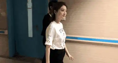 景甜公布恋情后,被张继科养成了贾玲,网友想退货都难了