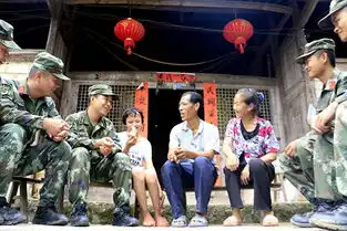 土家苗寨的幸福表情包武警重庆总队武陵山区扶贫工作记事