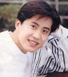 组图45岁毛宁小鲜肉时期旧照曝光青春帅气